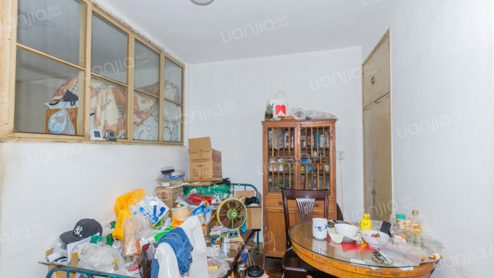 红旗三村二手房实景图