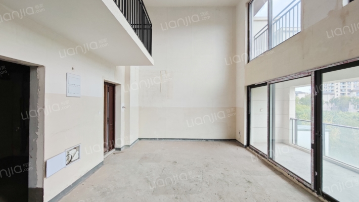 北辰天珺院墅二手房实景图