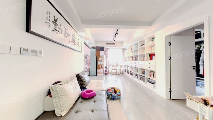 南湖左岸二手房实景图