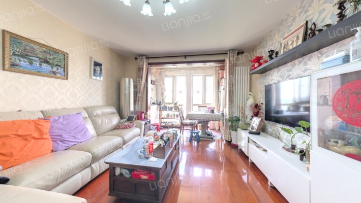 万年花城三期二手房实景图