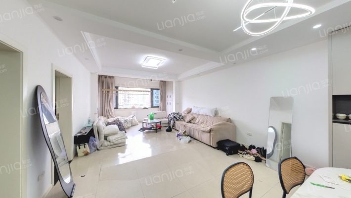 康德大厦二手房实景图