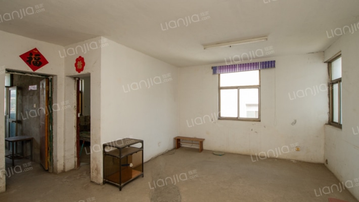 教师公寓二手房实景图