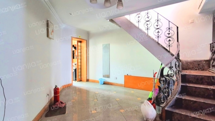 祥和里229号二手房实景图