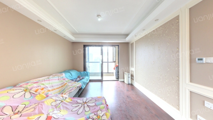 融创玉兰公馆二期二手房实景图