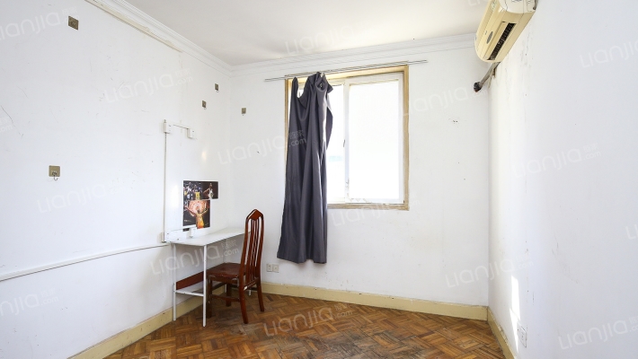 建新小区二手房实景图