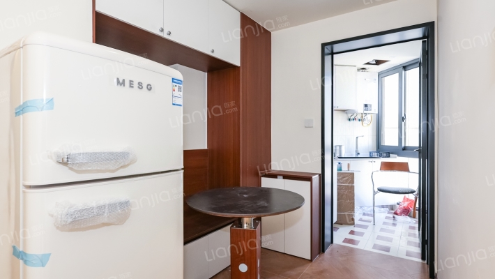 河滨国际公寓二手房实景图