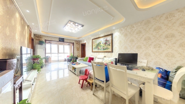 世融嘉轩二手房实景图