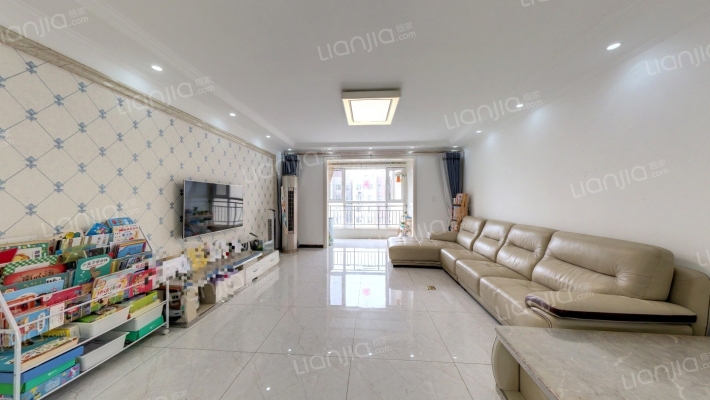 臻石翠园二手房实景图