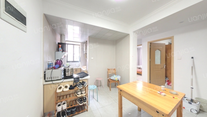 化建一村二手房实景图