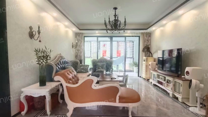 锦多宝吉祥龙二手房实景图