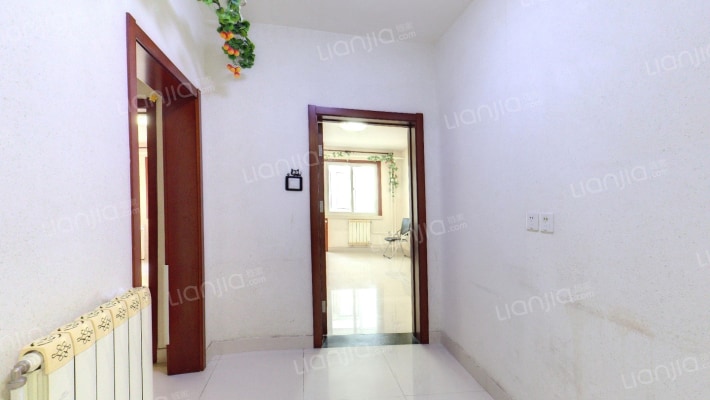 塔院小区二手房实景图