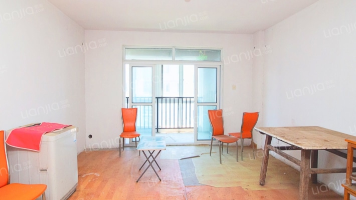 富润华庭三区二手房实景图