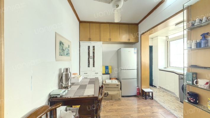 瑞金路二号四号小区二手房实景图