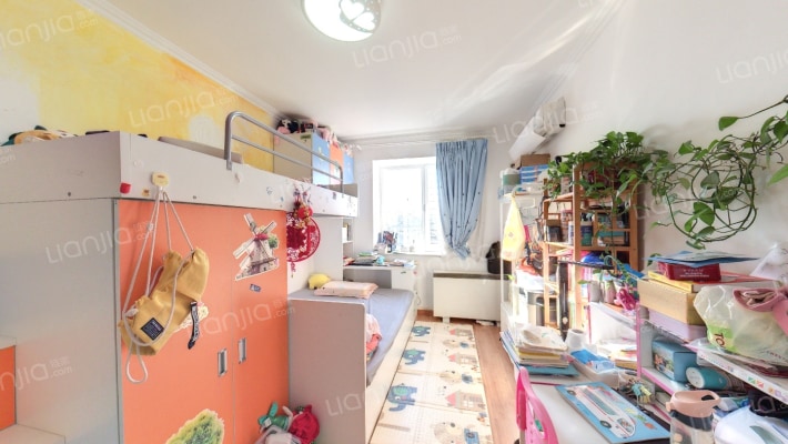 朗家胡同13号院二手房实景图