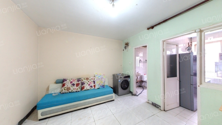 华清家园二手房实景图