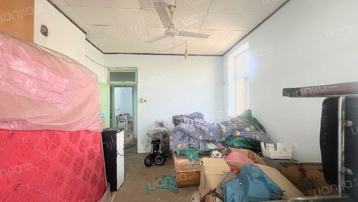 日纬路二手房实景图