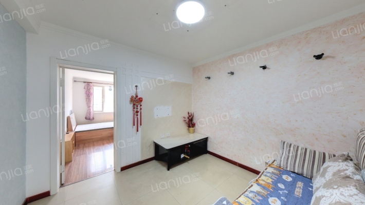 丁香湖畔新城二手房实景图