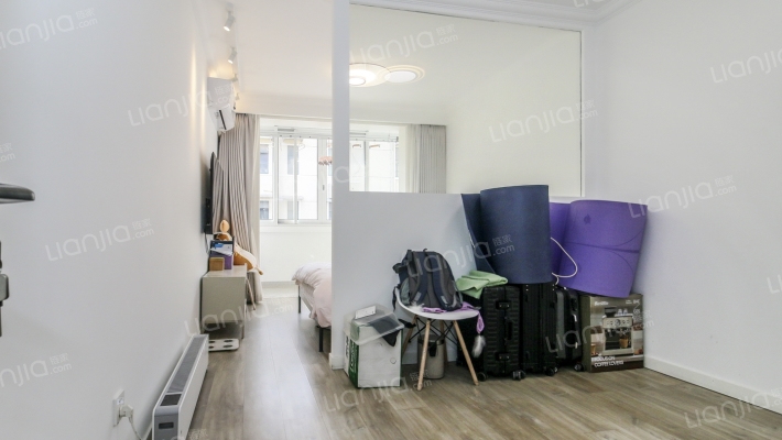 长新小区(长宁)二手房实景图