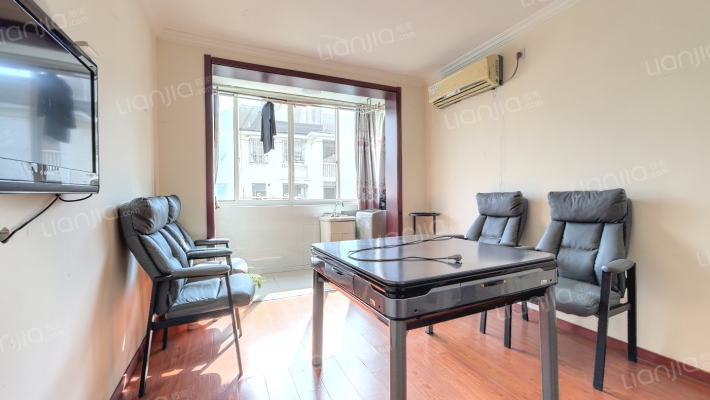 南华小区二手房实景图