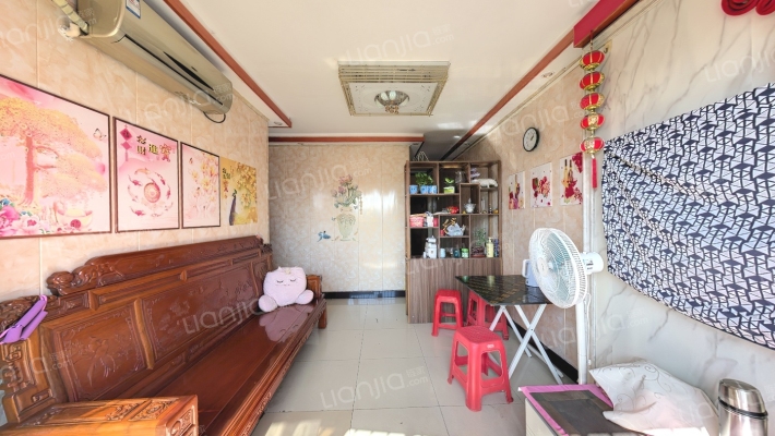 顺景大厦二手房实景图