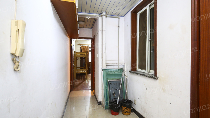 建新小区二手房实景图