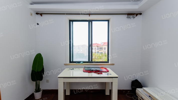 红旗四街坊二手房实景图