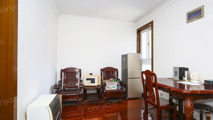 新丰家园二手房实景图