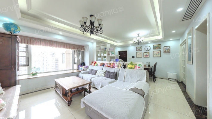 保利花园五期悦榕郡二手房实景图