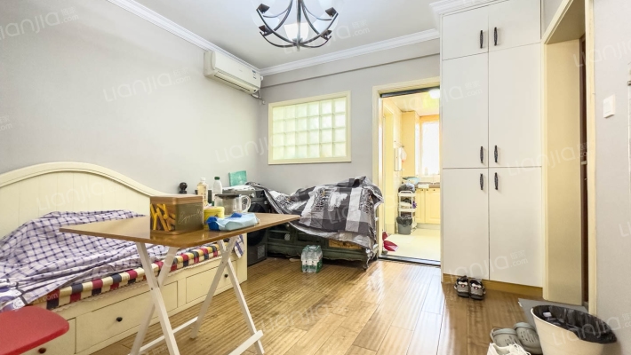 红梅小区(长宁)二手房实景图