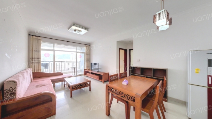 康泰新苑二手房实景图