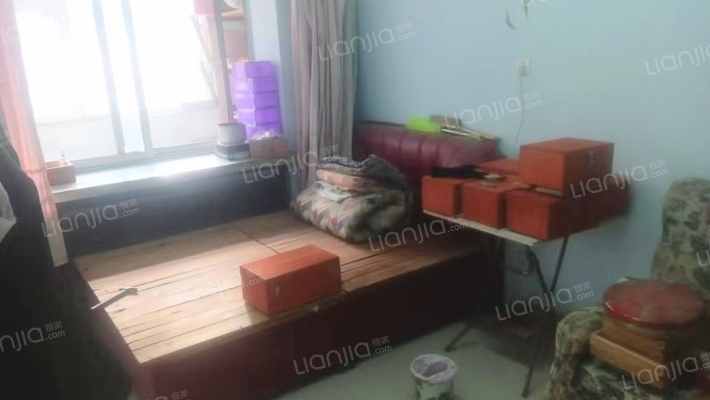 粮油厂楼二手房实景图