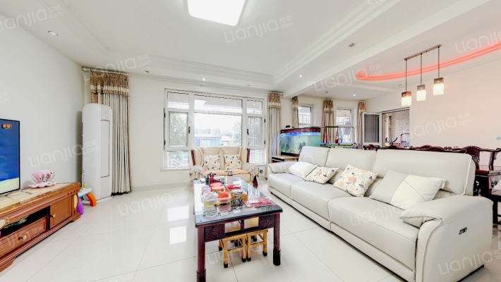 蓝山美树二手房实景图