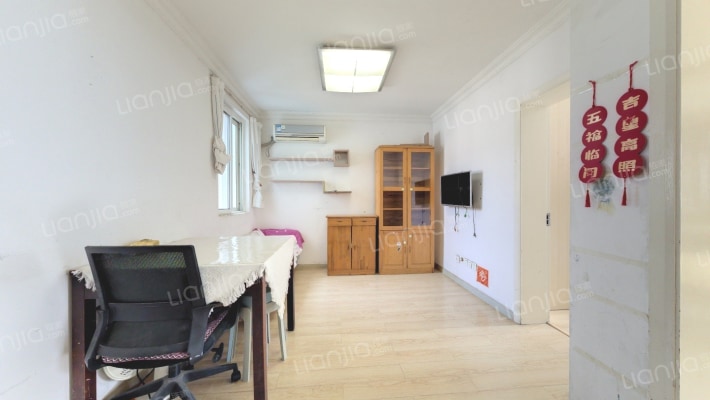 绿梅公寓(莘凌路241弄)二手房实景图