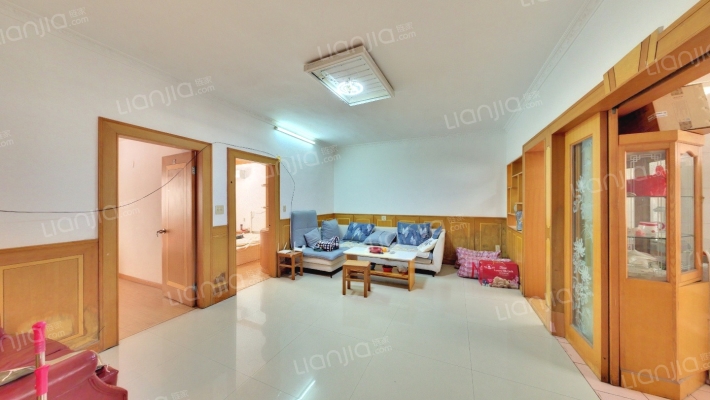 沁园新村B区二手房实景图