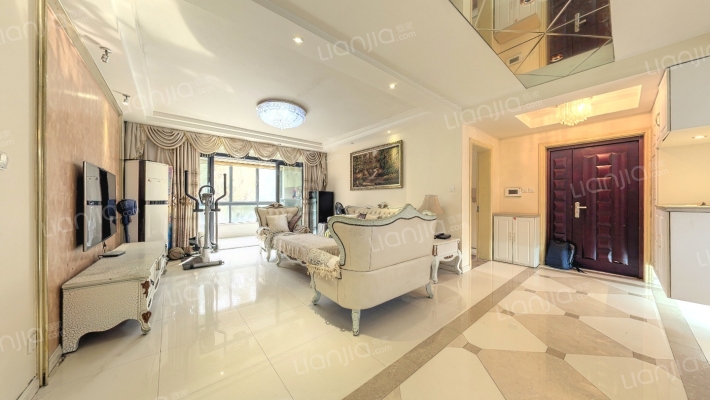 布鲁斯小镇(二期)二手房实景图