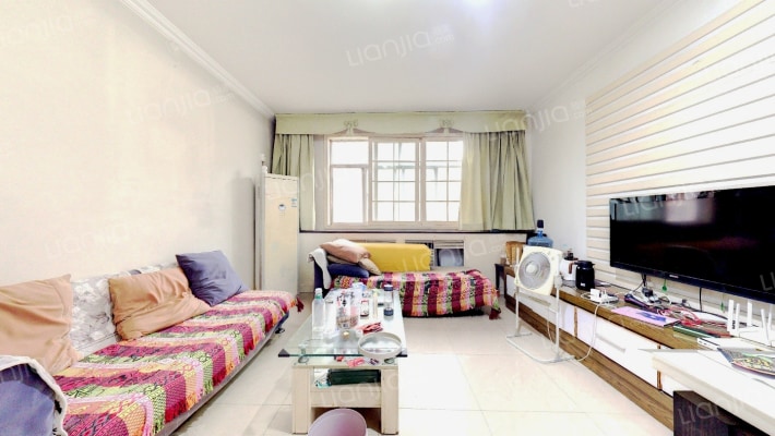 银田花园西区二手房实景图