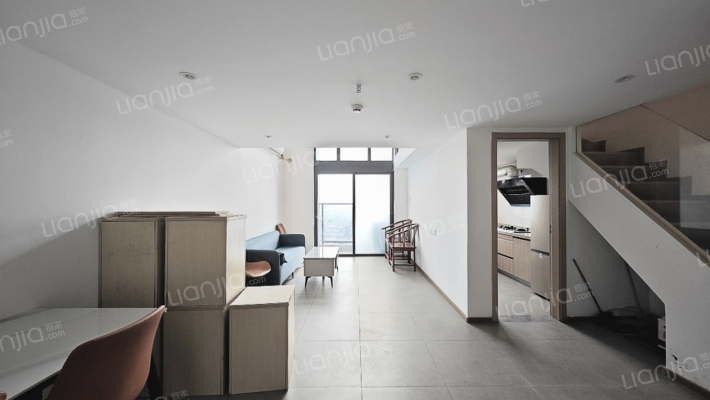 誉山国际13期誉璟公寓二手房实景图