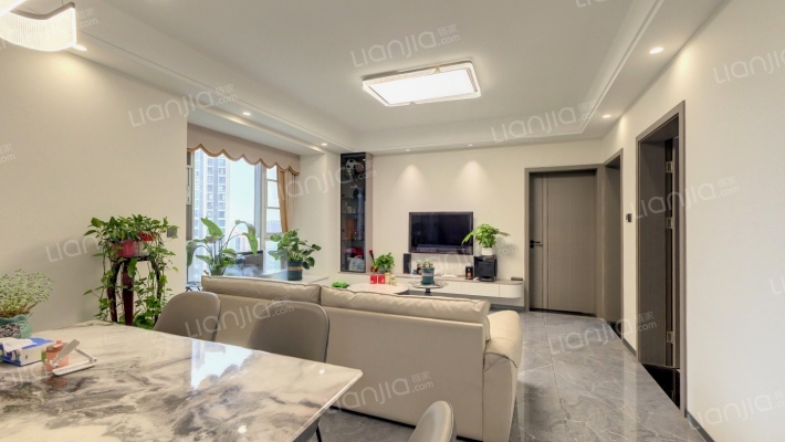 和成景筑二手房实景图