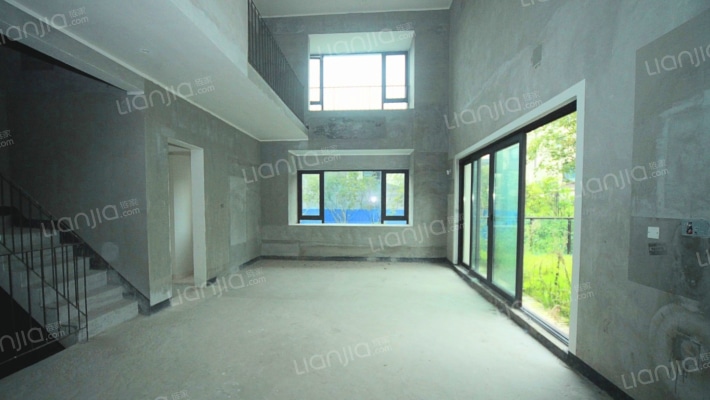 博翠藏山二手房实景图