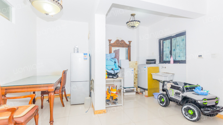 万顺水原墅二手房实景图