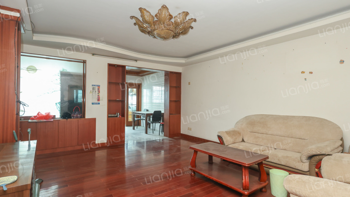 周家河新村二手房实景图