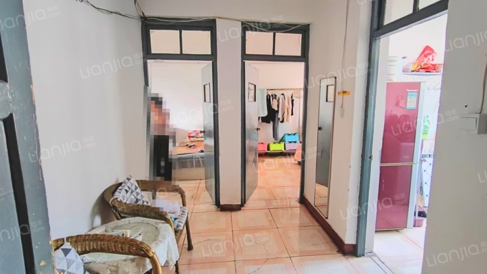 国税局宿舍(礼堂街)二手房实景图