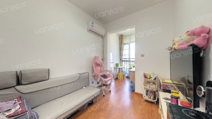 洲际春天广场二手房实景图