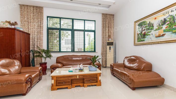 丹阳市东风中心村二手房实景图