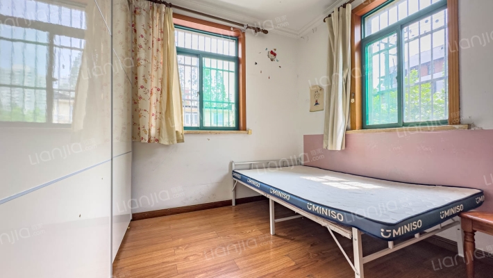 番禺路998弄二手房实景图