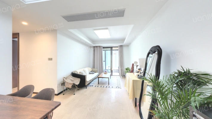 燕熙台A区二手房实景图