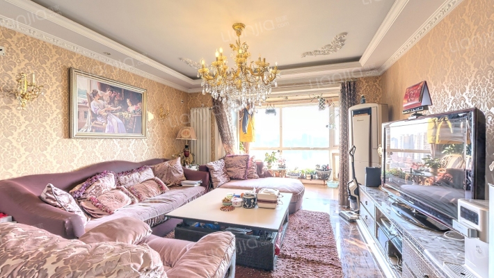 蔚蓝之都二手房实景图