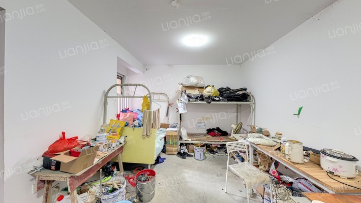 明秀听江苑二手房实景图