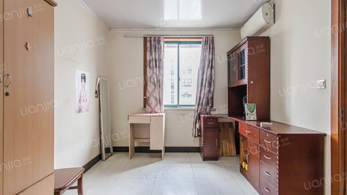 曹杨路280弄二手房实景图