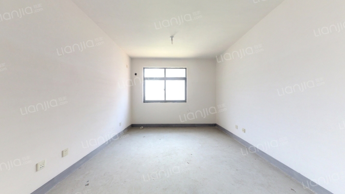 宝虹水岸景苑二手房实景图